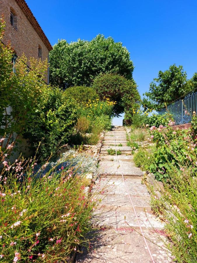 Logement D'Exception Pres Du Colorado Provencal Dans Une Residence Au Calme Avec Piscine Offrant Une Vue Imprenable Sur Le Luberon Depuis Sa Terrasse Viens Exteriér fotografie